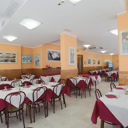 Hotel Milena Rimini Exteriér fotografie