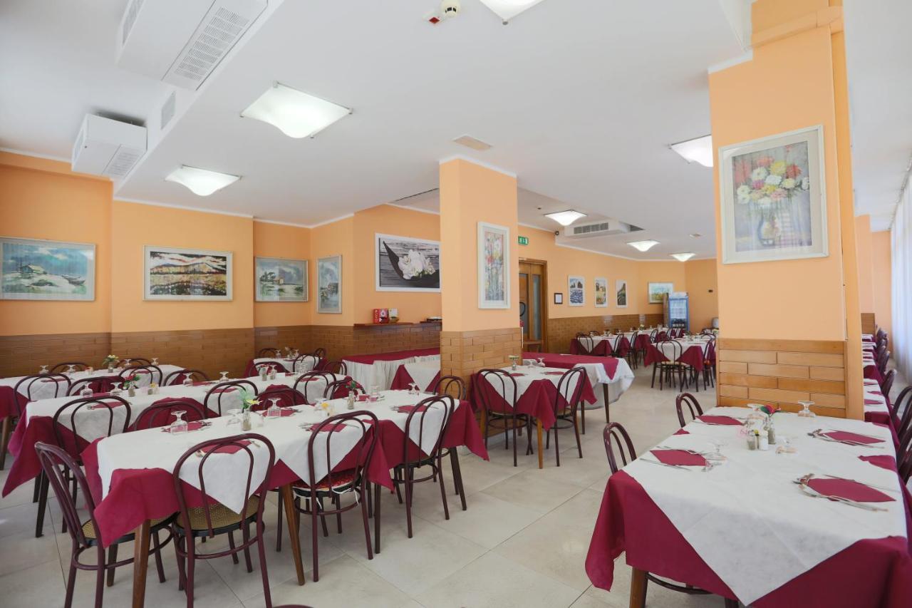 Hotel Milena Rimini Exteriér fotografie
