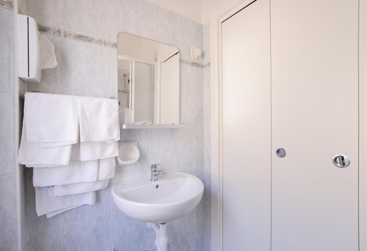 Hotel Milena Rimini Exteriér fotografie