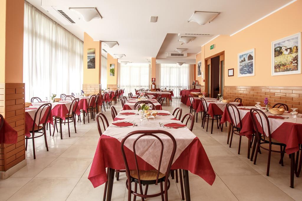 Hotel Milena Rimini Exteriér fotografie